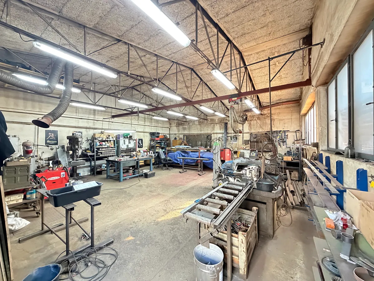 Prodej skladového prostoru 366 m²